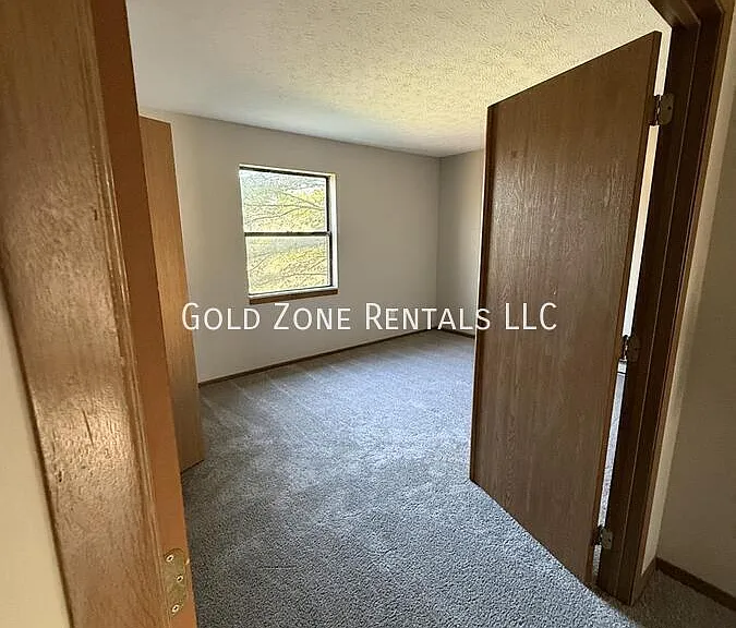 2450 Meloy Rd — Photo 6