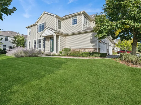 621 S Jade Ln, Round Lake, IL 60073