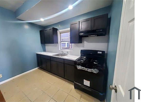 1st image of 86 Highland Ave #1