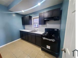 86 Highland Ave #1, Newark, NJ 07104