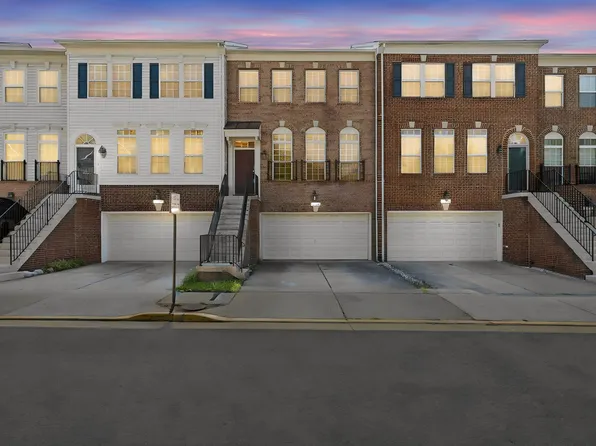 8544 Wyngate Manor Ct, Alexandria, VA 22309