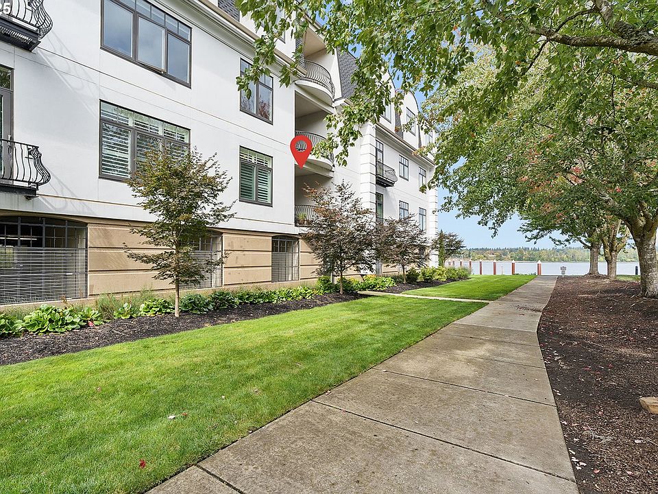 1st image of 707 N Hayden Island Dr Unit 226