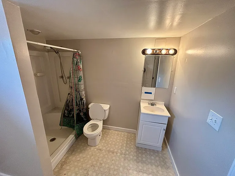 151 Return Rd — Photo 16