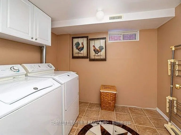 798 Hilton Blvd #LOWER — Photo 11