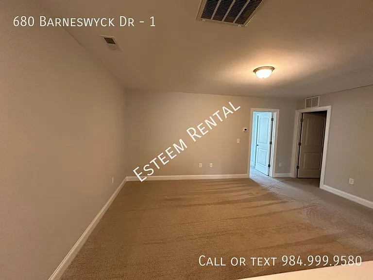 680 Barneswyck Dr #1 — Photo 11