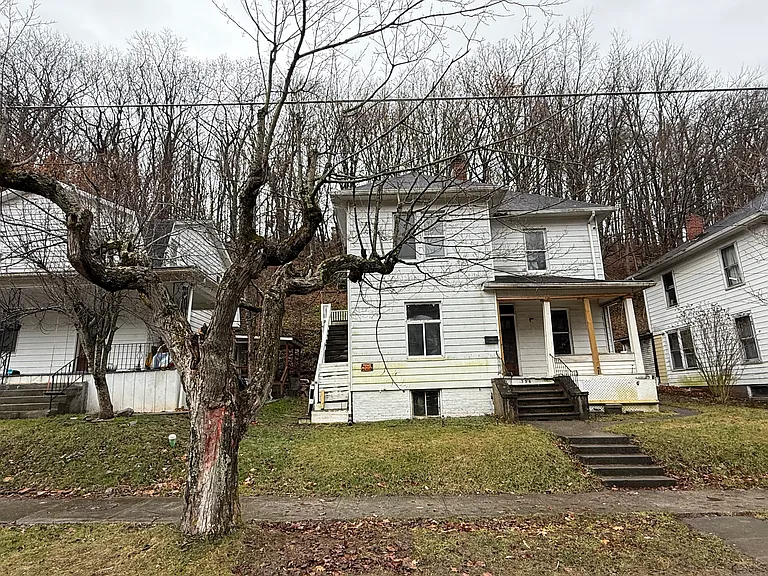 336 Union St — Photo 17