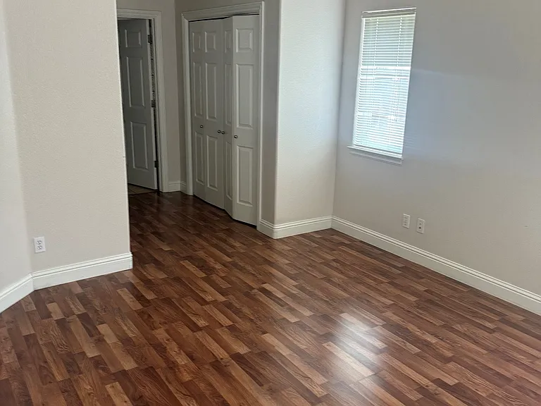 10591 Miners Ct — Photo 2