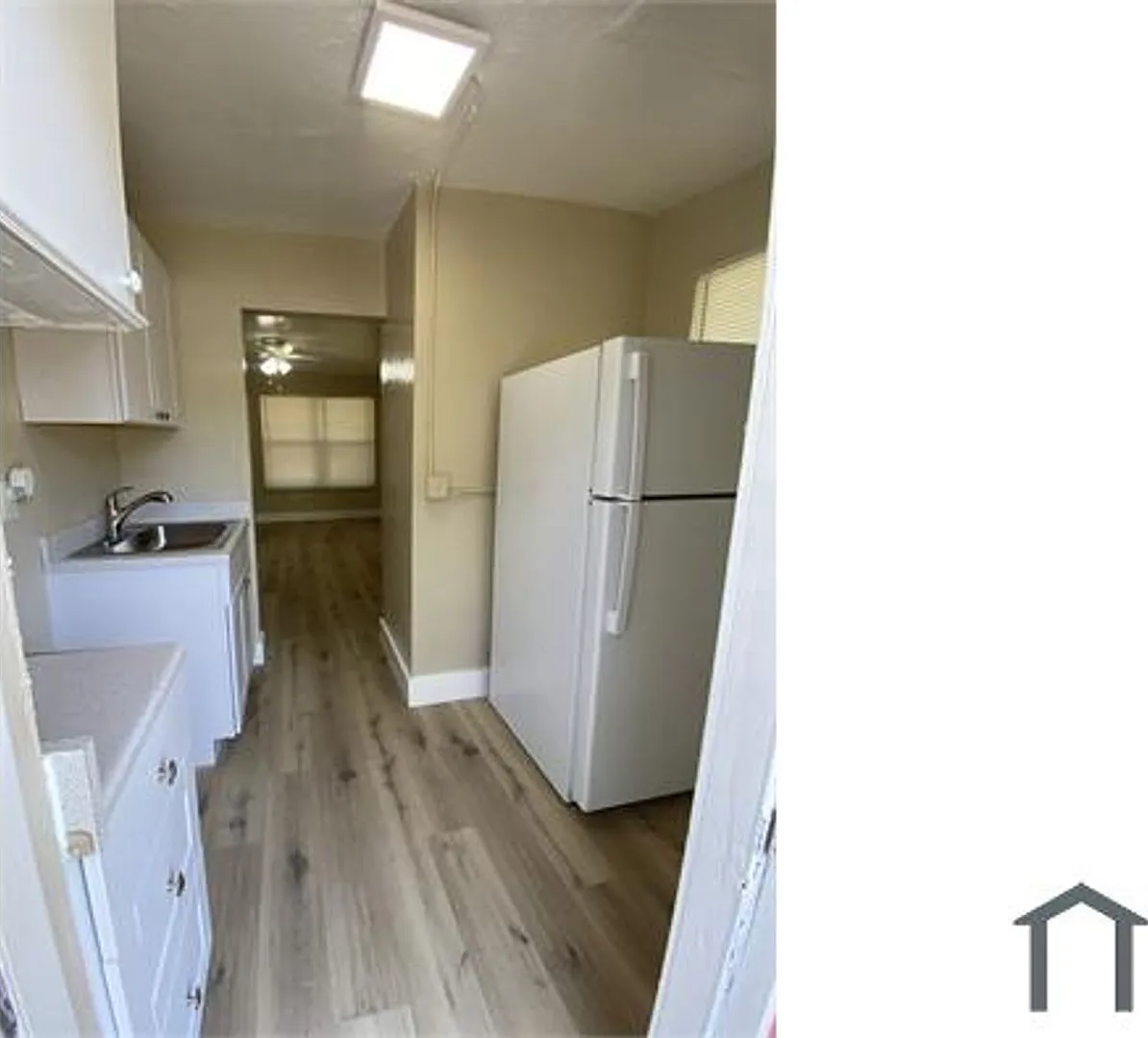 1822 N Dixie Highway — Photo 1