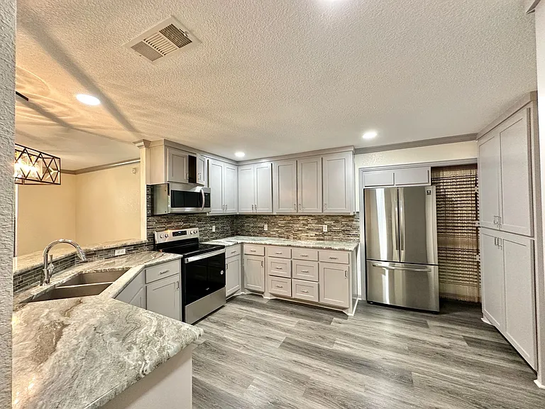 108 Meadow Lake Ln — Photo 10