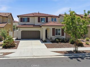 27327 Graphite Dr, Menifee, CA 92584
