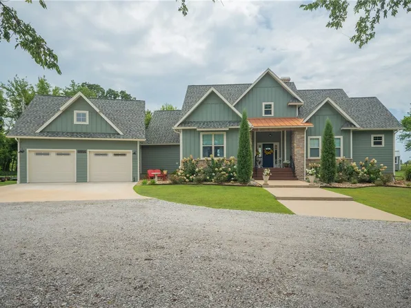 11159 Molly Ln, Neosho, MO 64850