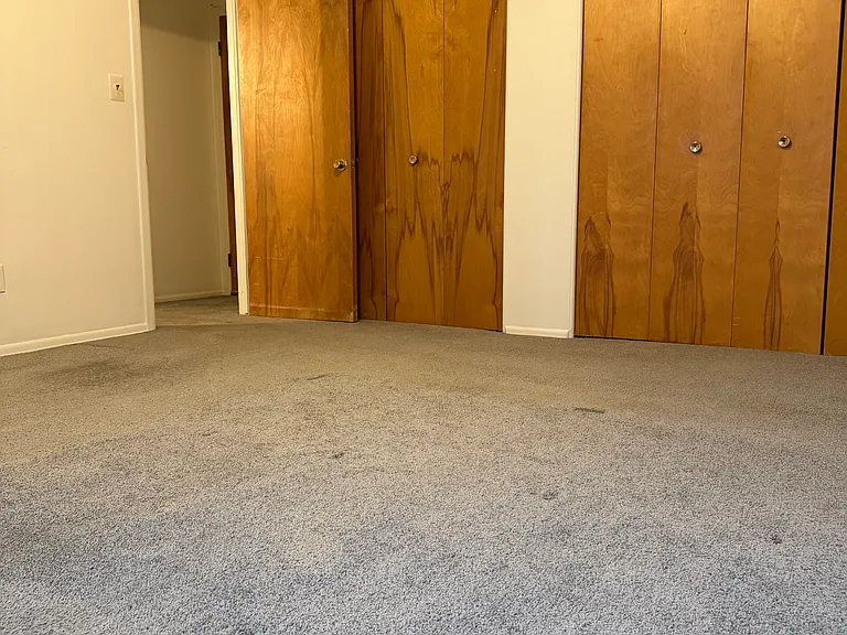 2406 Fort Park Blvd #1 — Photo 5