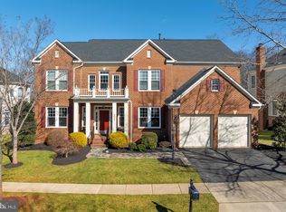 43901 Riverpoint Dr, Leesburg, VA