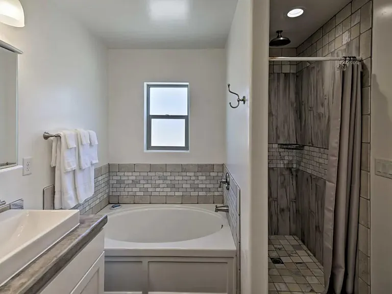 Soaking tub and shower
