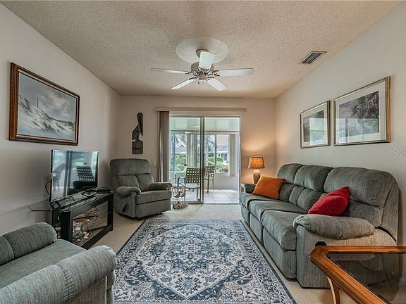 2nd image of 2537 Golf Course Dr #519