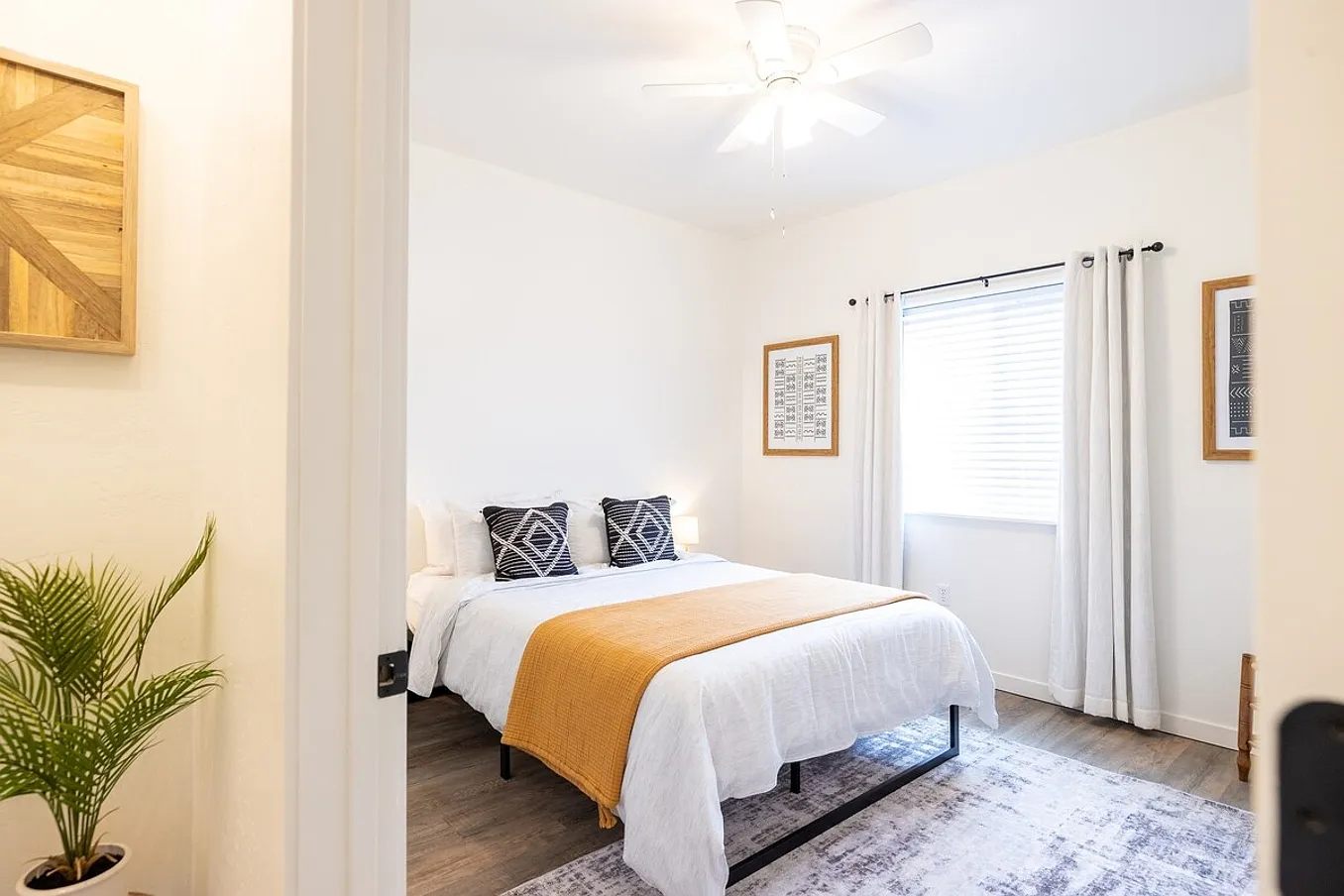 2 bed, $4,649 — Photo 1