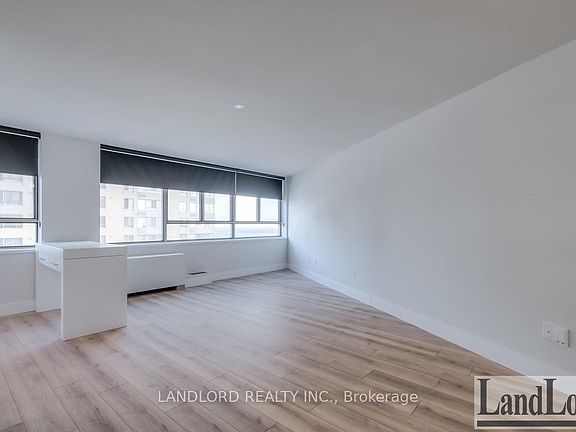 3rd image of 270 Queens Quay W #2306