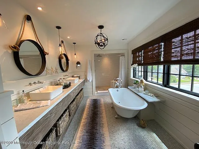 608 Lake Ave — Photo 22