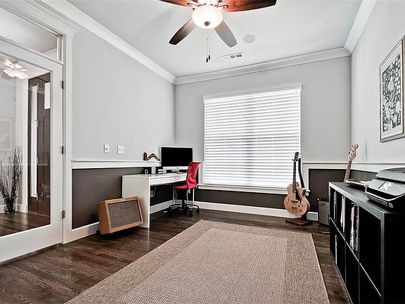 5th image of 4504 NE Blue Spruce Ave