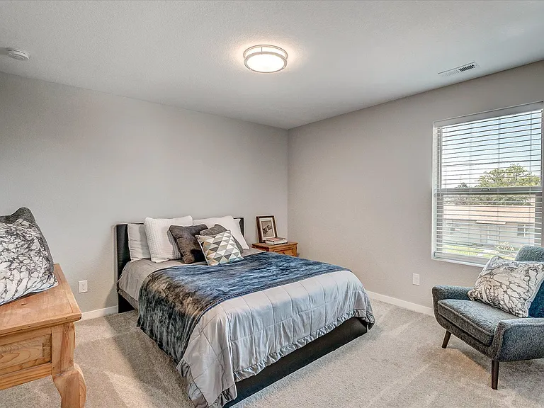 2nd floor bedroom (2)