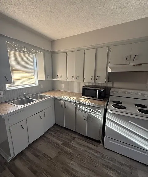 135 Fannin St — Photo 4