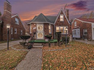 11035 Wayburn St, Detroit, MI 48224
