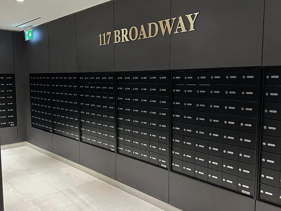 117 Broadway Ave #2207