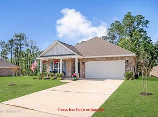 5374 Leeds Ln, Biloxi, MS 39532