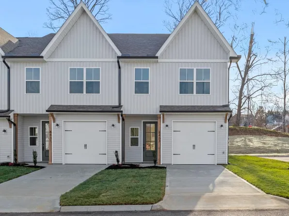 8433 Whisper Ln, Powell, TN 37849