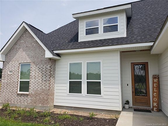 2nd image of 1512 Cameron Ct