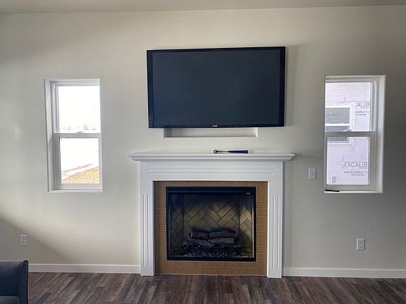 LR Fireplace