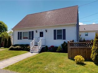 1 Keeher Ave, Newport, RI 02840