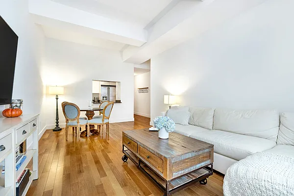 Sold by Compass | media 2