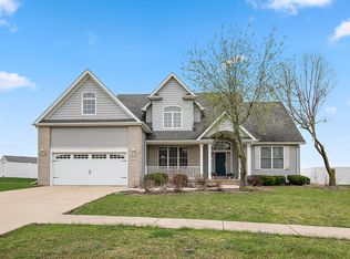 2224 Trappers Ln, Bourbonnais, IL 60914