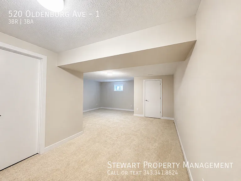 520 Oldenburg Ave #1 — Photo 17