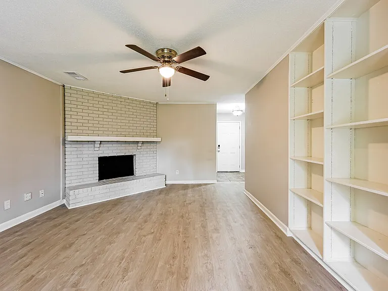 40 Sunscape Dr — Photo 4