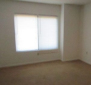 2nd image of 1600 Park Cir APT 610
