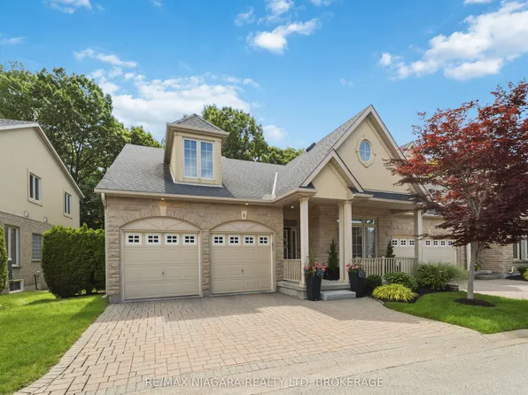 35 Scullers Way #4, Saint Catharines, ON L2N 7S9