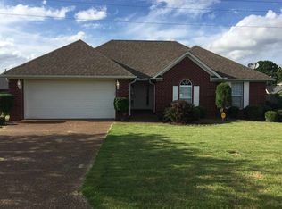 19 Old Linen Cv, Jackson, TN 38305