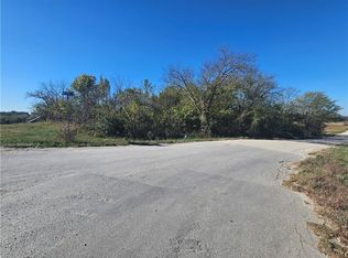 Somerset Rd, Paola, KS 66071