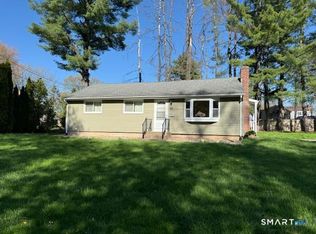 62 Brookdale Ave, Newington, CT 06111