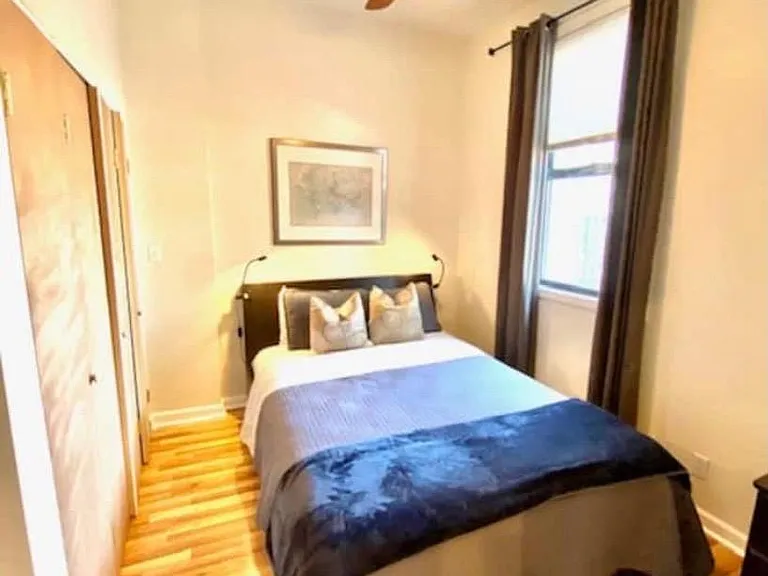 1434 W Fletcher St #2F — Photo 14
