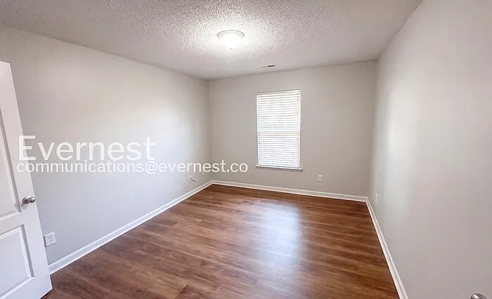 113 Coldsprings Dr — Photo 10
