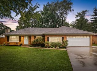 10 Wildwood Rd, Jeffersonville, IN 47130