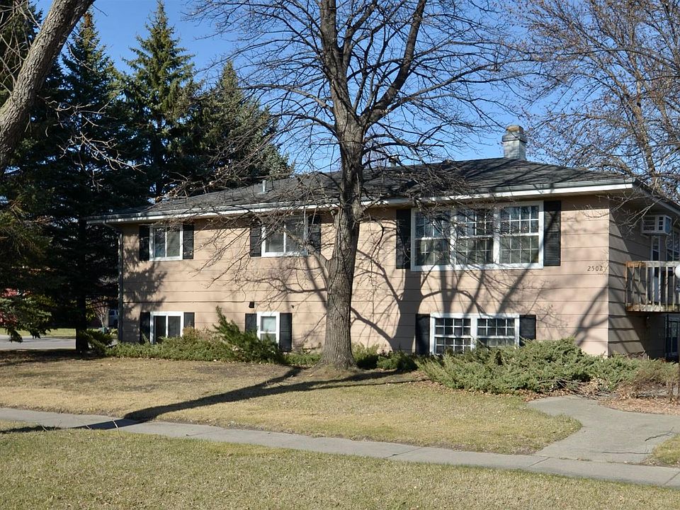 1st image of 2502 Viking Cir S