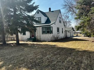 701 3rd St, Hecla, SD 57446