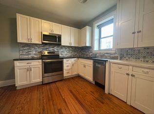 30 N Main St APT 2, Red Lion, PA 17356