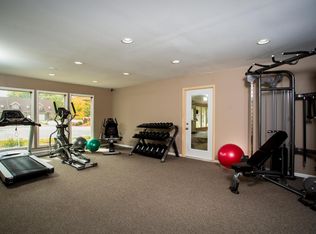 950 Cypress Point Dr APT F173, Crown Point, IN 46307
