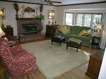 5th image of 867 Heron Woods Dr