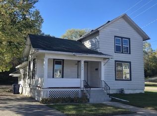 702 S Washington St, Janesville, WI 53548